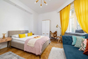 Słoneczny Apartament 2 Sypialnie, Biurko & Klimatyzacja by Rent like home